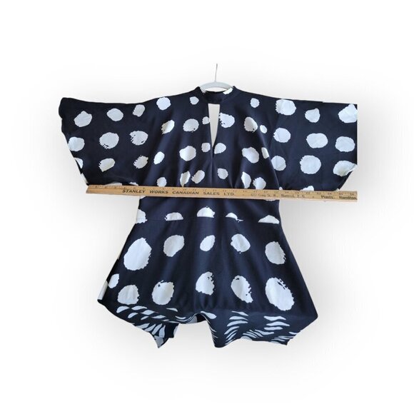 B&W Spotted Statement keyhole neck wide sleeve maxi dress size S NWT - Picture 9 of 14